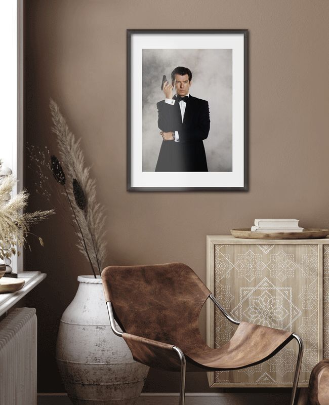 『トゥモロー・ネバー・ダイ』のピアース・ブロスナン